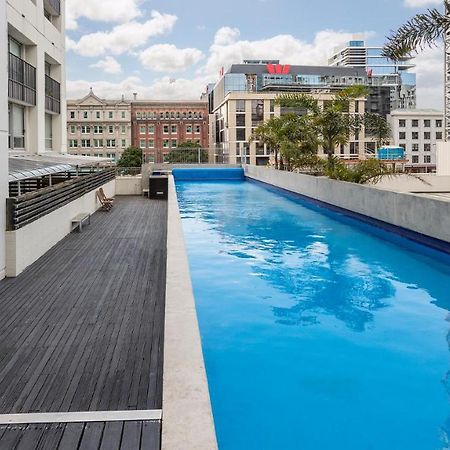 Auckland Harbour Suites Екстериор снимка