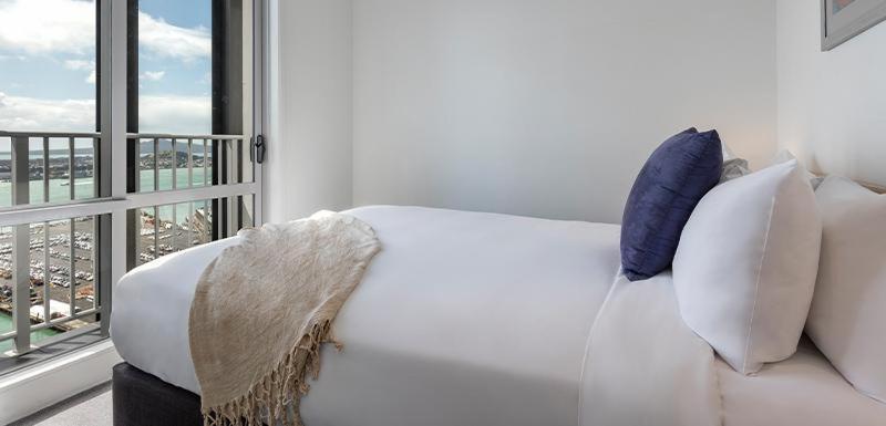 Auckland Harbour Suites Стая снимка