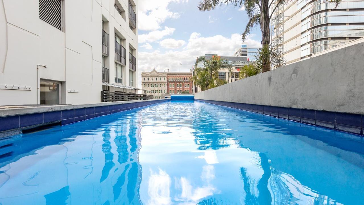 Auckland Harbour Suites Екстериор снимка